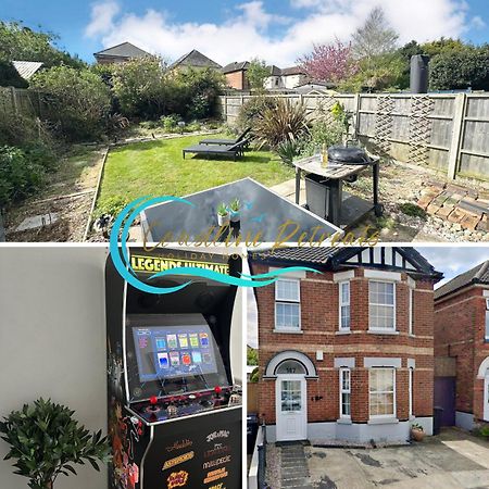 The Capstone Retreat - Beautiful Detached Family Home By Coastline Retreats, Arcade Machine, Parking, Bbq Bournemouth Eksteriør bilde